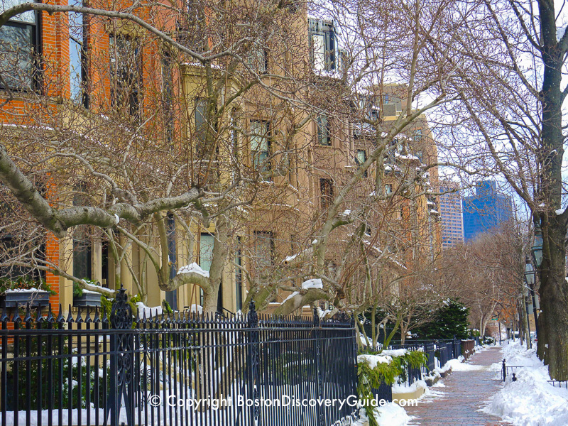 Winter walking tour of Boston: Mansions along Beacon Street